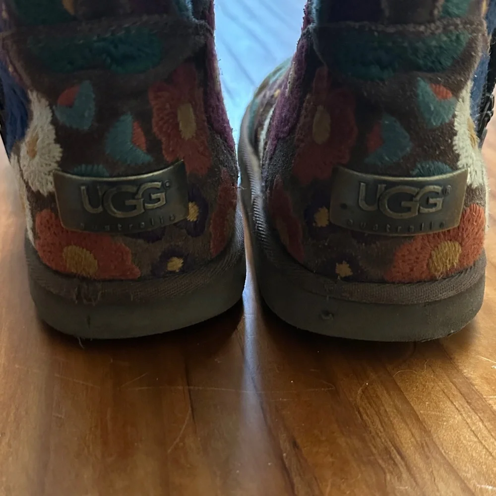 UGG stylish winter